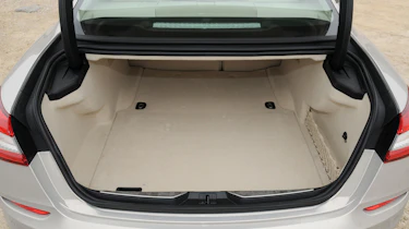 Maserati Quattroporte boot