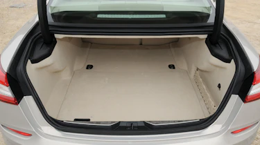 Maserati Quattroporte boot