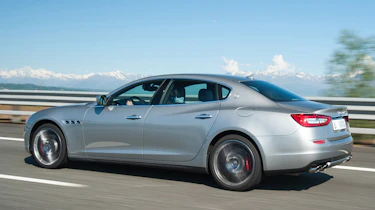 Maserati Quattroporte S rear tracking