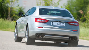 Maserati Quattroporte S rear cornering