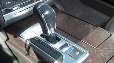 Maserati Quattroporte S gearlever