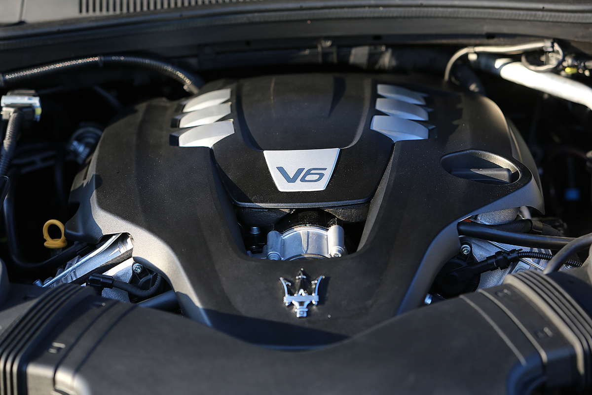 Maserati Ghibli engine
