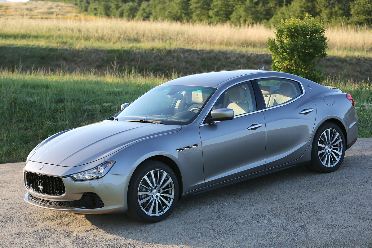 Maserati Ghibli front three quarters