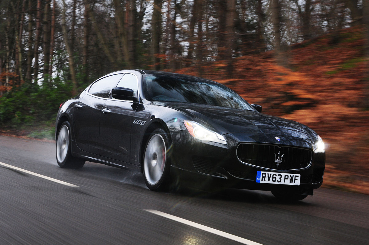 Maserati Quattroporte GTS tracking