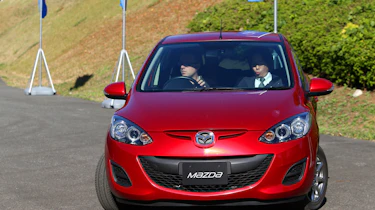Mazda 2 EV 2013 front action