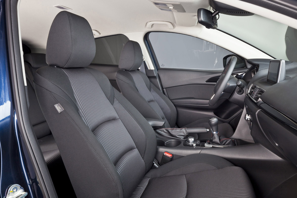 Mazda 3 2013 interior