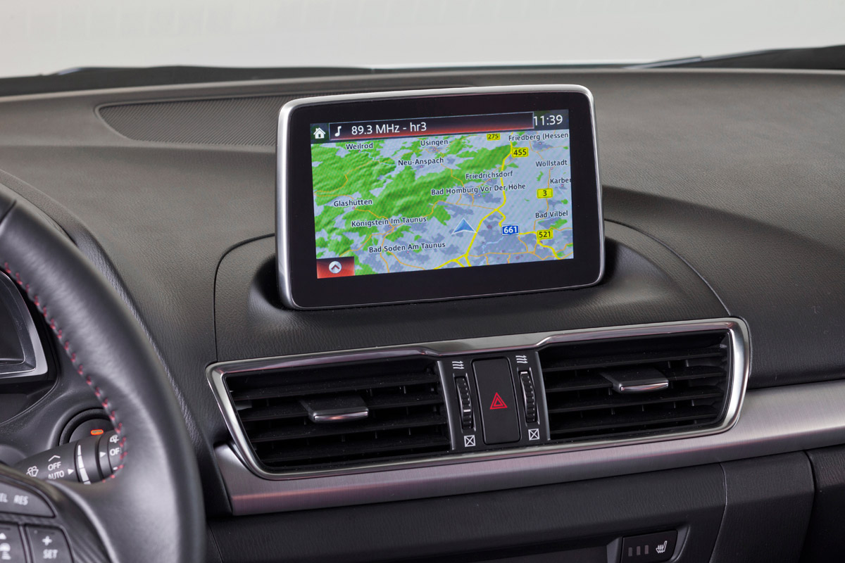 Mazda 3 sat-nav