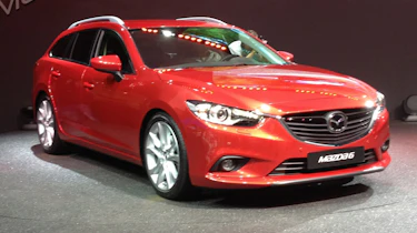 Mazda 6 Tourer front tracking