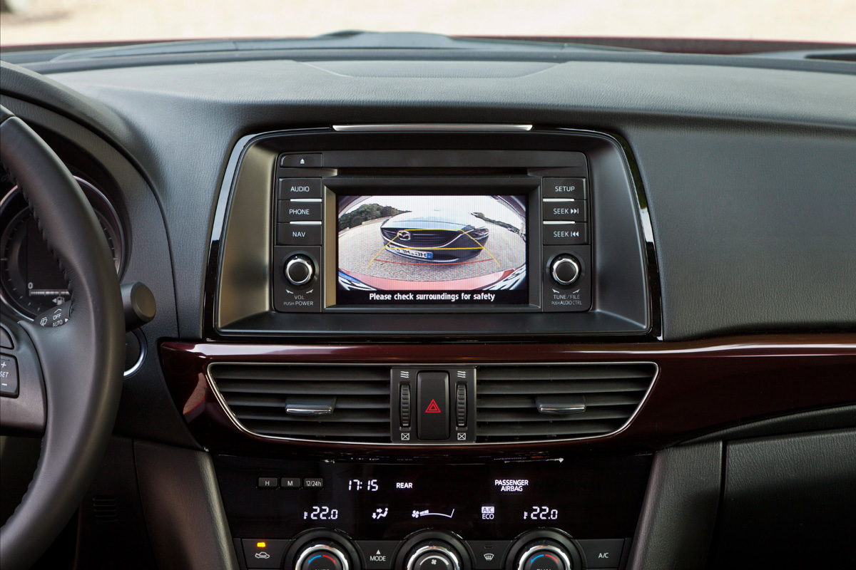Mazda 6 Tourer centre console
