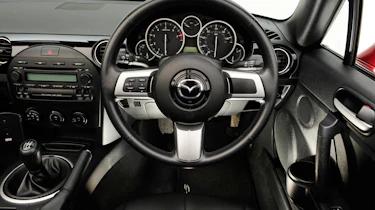 Mazda MX-5 MkIII interior