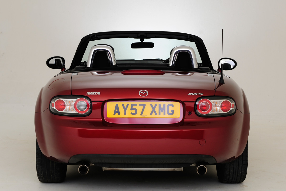 Mazda MX-5 MkIII rear