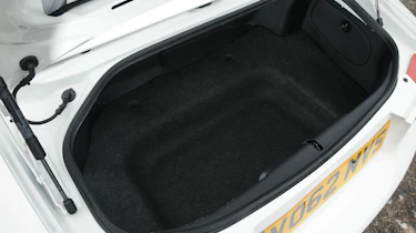 Mazda MX-5 boot
