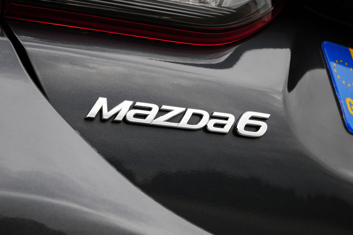 Mazda 6 saloon 2013 badge