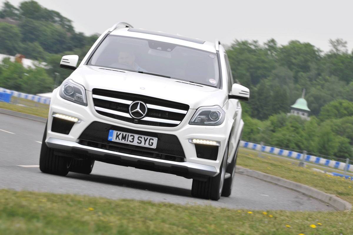 Mercedes GL63 AMG front view