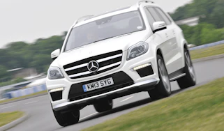Mercedes GL63 AMG cornering