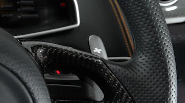 McLaren 12C Spider paddles