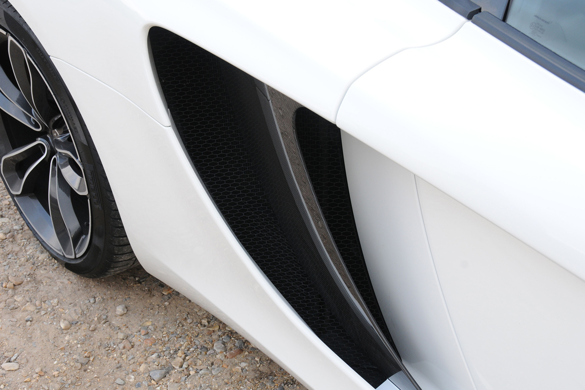 McLaren 12C Spider air vent