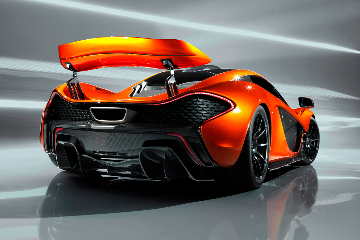McLaren P1 rear wing