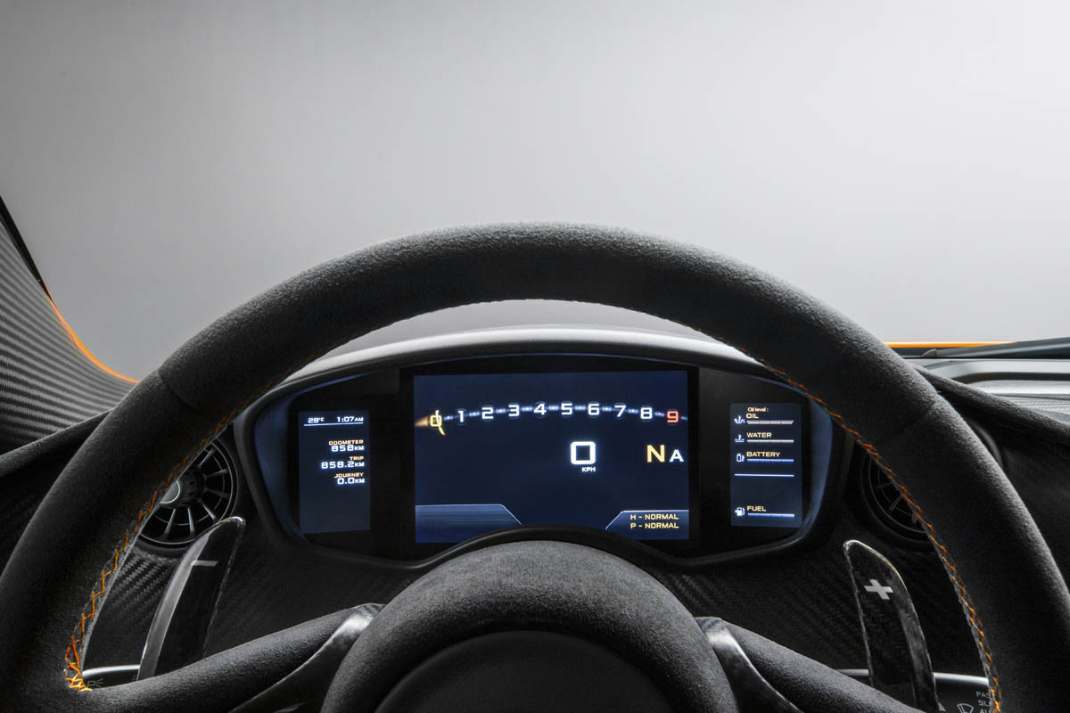 McLaren P1 dials