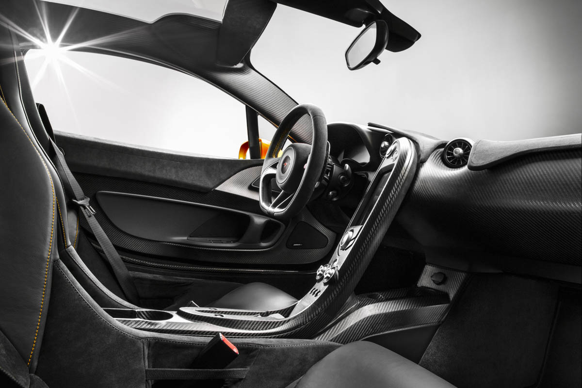 McLaren P1 interior