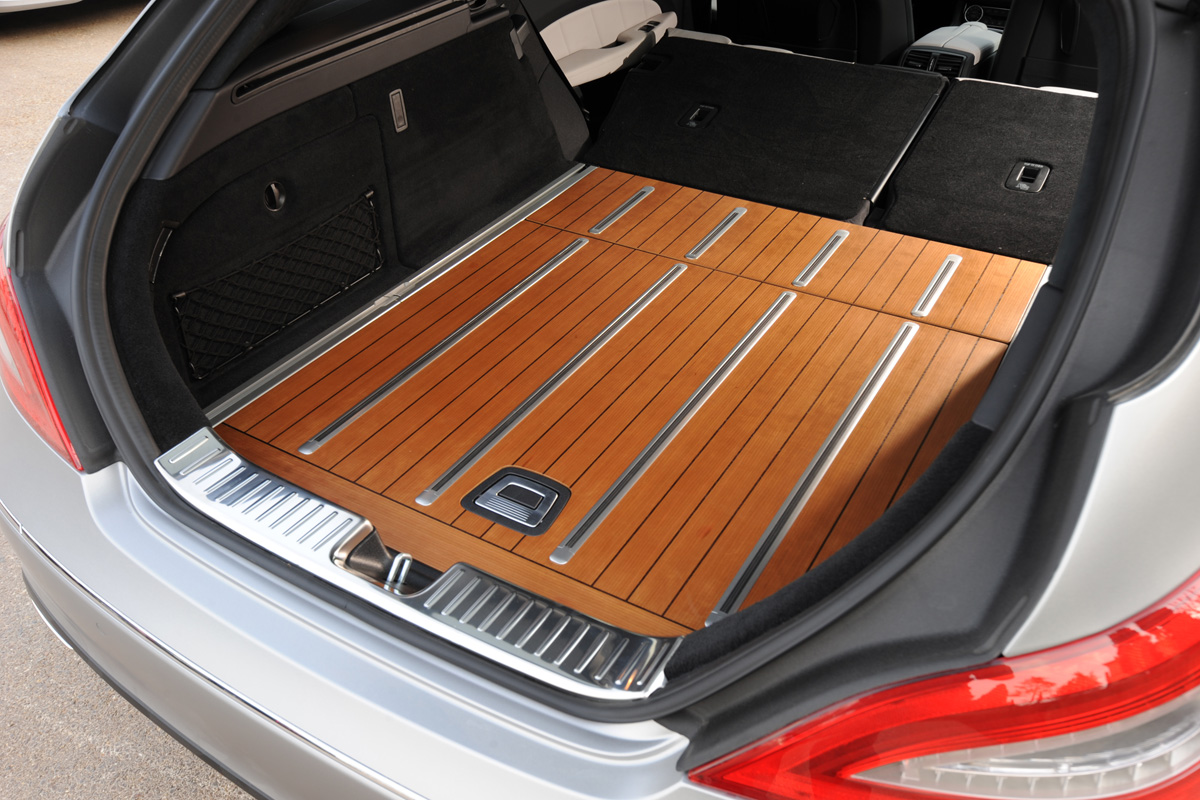 Mercedes CLS Shooting Brake boot
