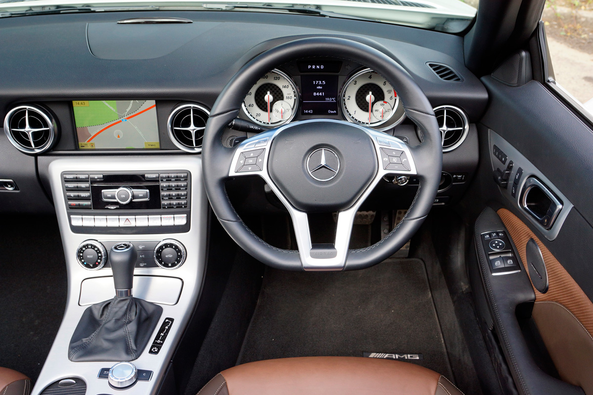 Mercedes SLK 250 CDI interior