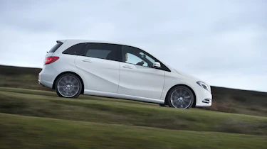 Mercedes B200 4MATIC Panning