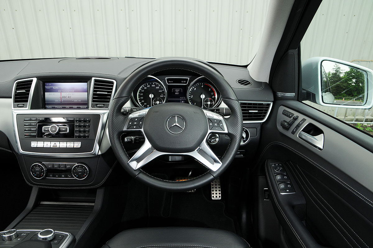 Mercedes ML interior
