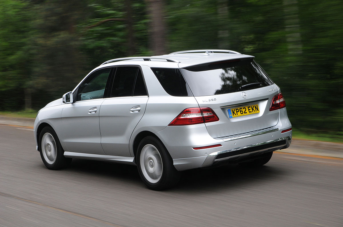 Mercedes ML rear action