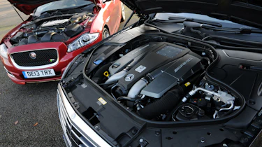 Mercedes S63 AMG vs Jaguar XJR engines