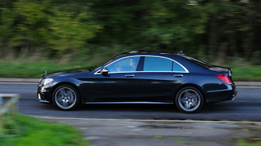 Mercedes S63 AMG pan
