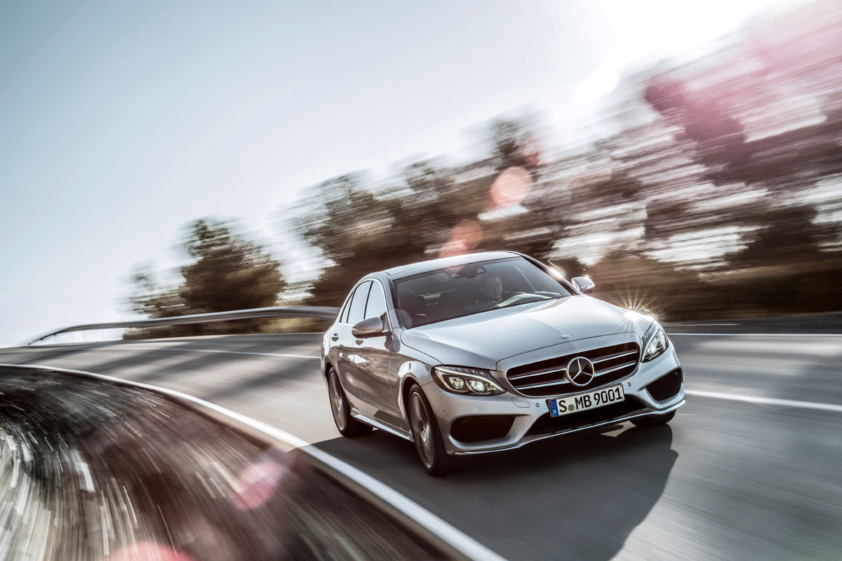 Mercedes C-Class 2014 silver tracking