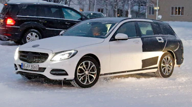 Mercedes C-Class Estate front quater