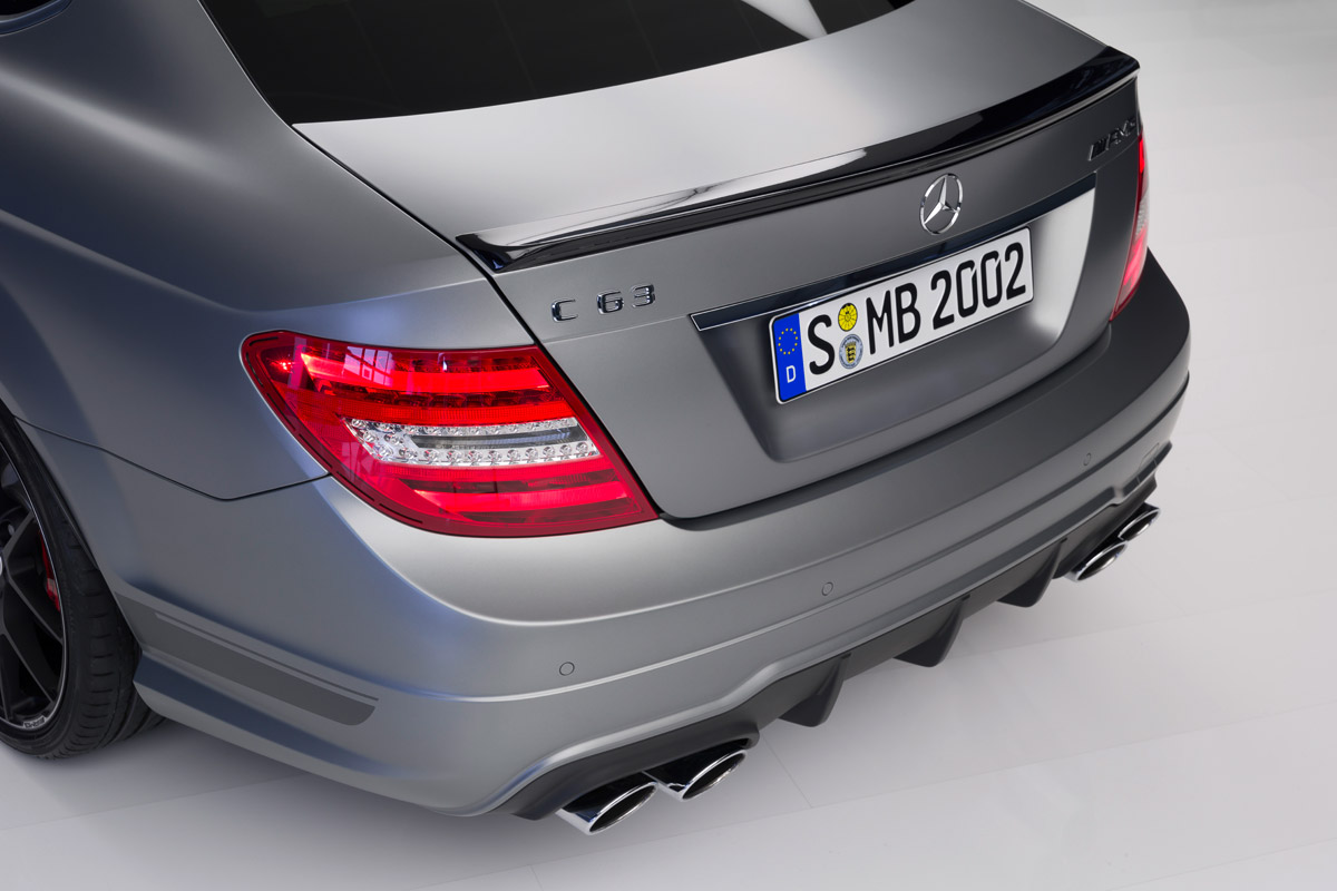 Mercedes C63 AMG Coupe Edition 507 rear splitter