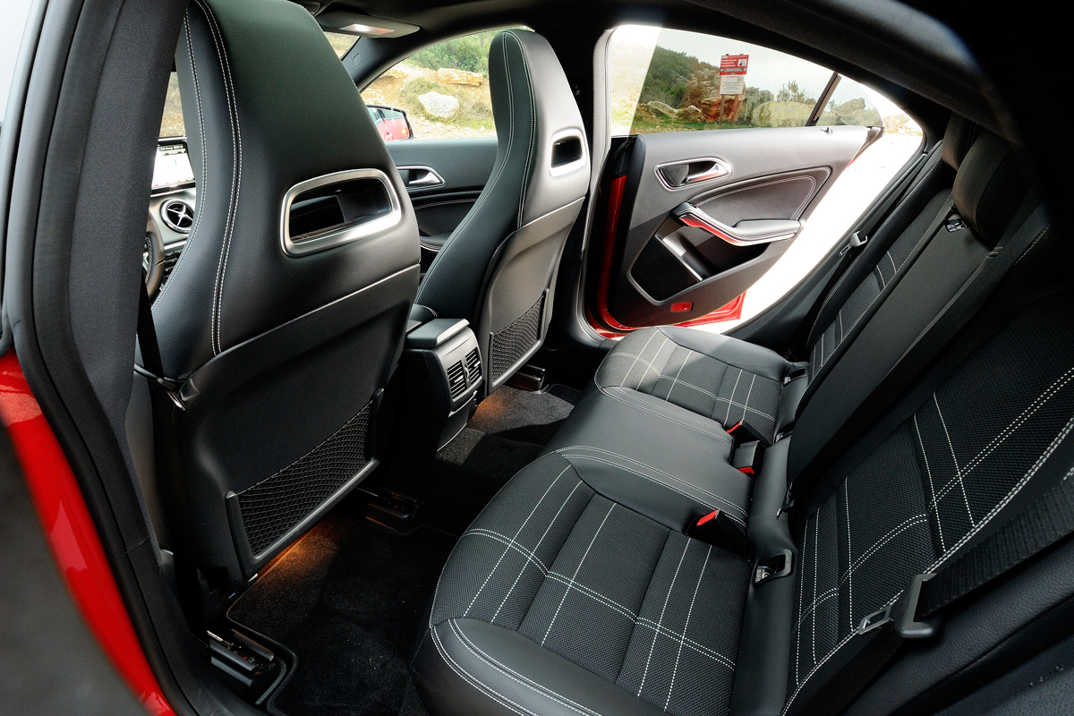 Mercedes CLA 250 CGI rear seats