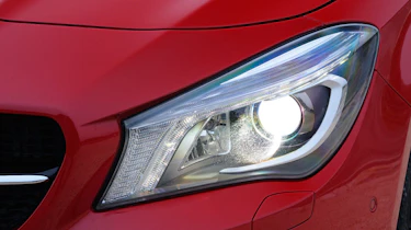 Mercedes CLA 250 CGI light detail