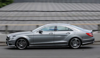 Mercedes CLS 63 AMG panning