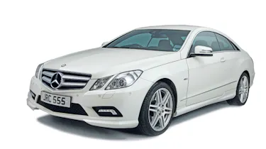 Mercedes E-Class Coupe front