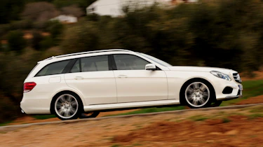 Mercedes E-Class Estate panning
