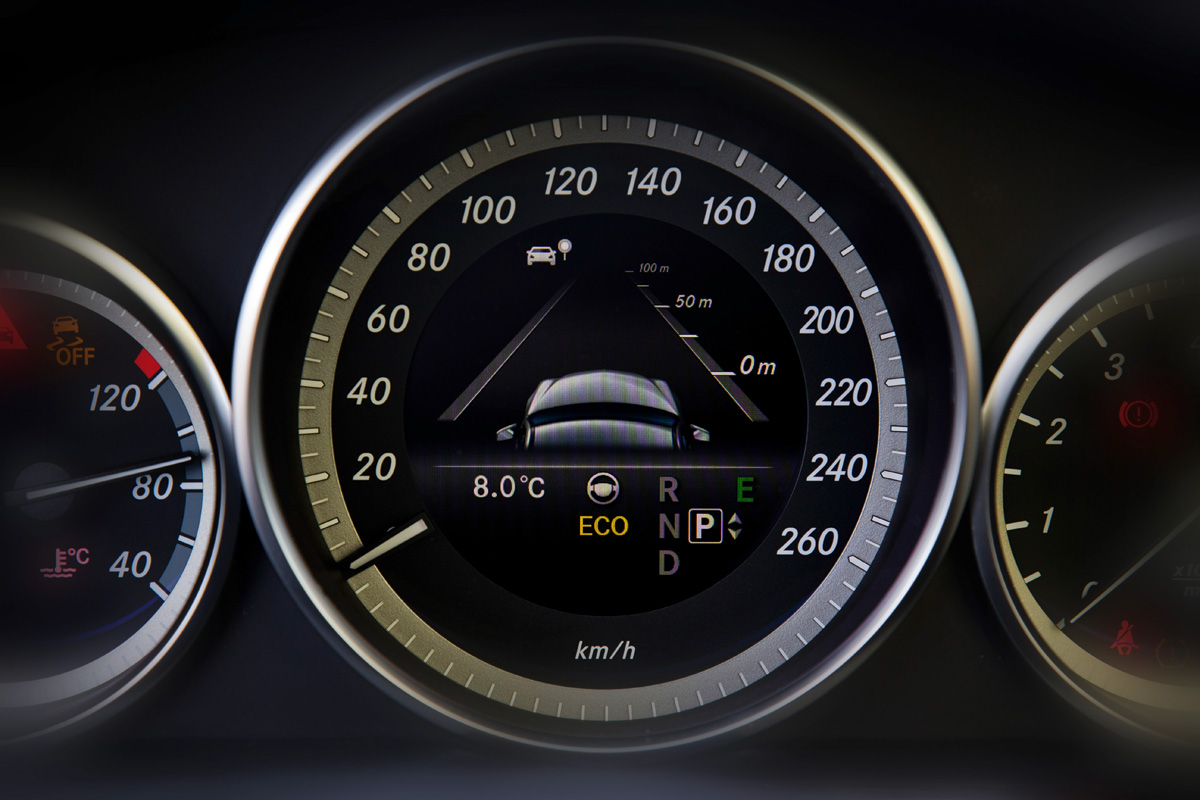 Mercedes E-Class dials