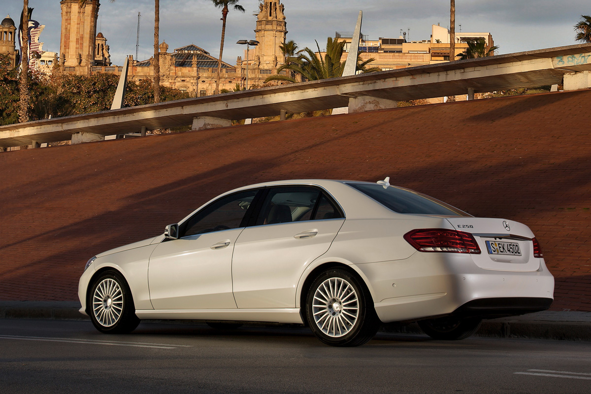 Mercedes E-Class rear static