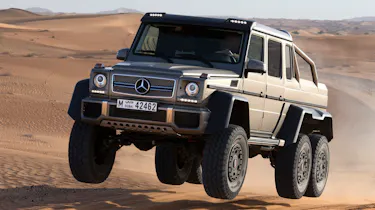 Mercedes G63 AMG 6x6 front action
