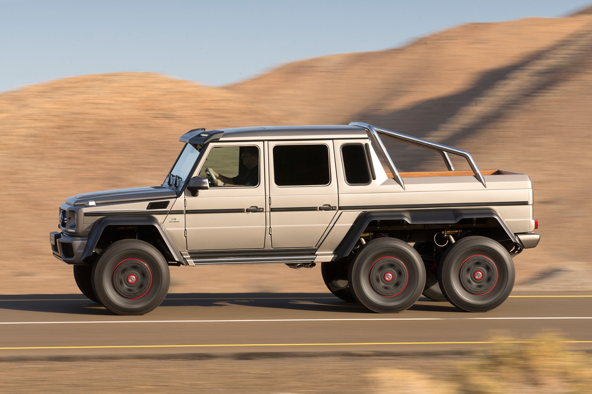 Mercedes G63 AMG 6x6 side