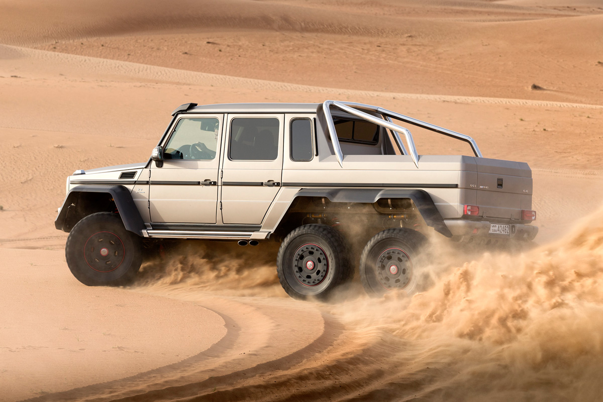 Mercedes G63 AMG 6x6 side