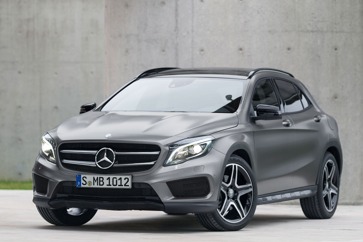 Mercedes GLA front static