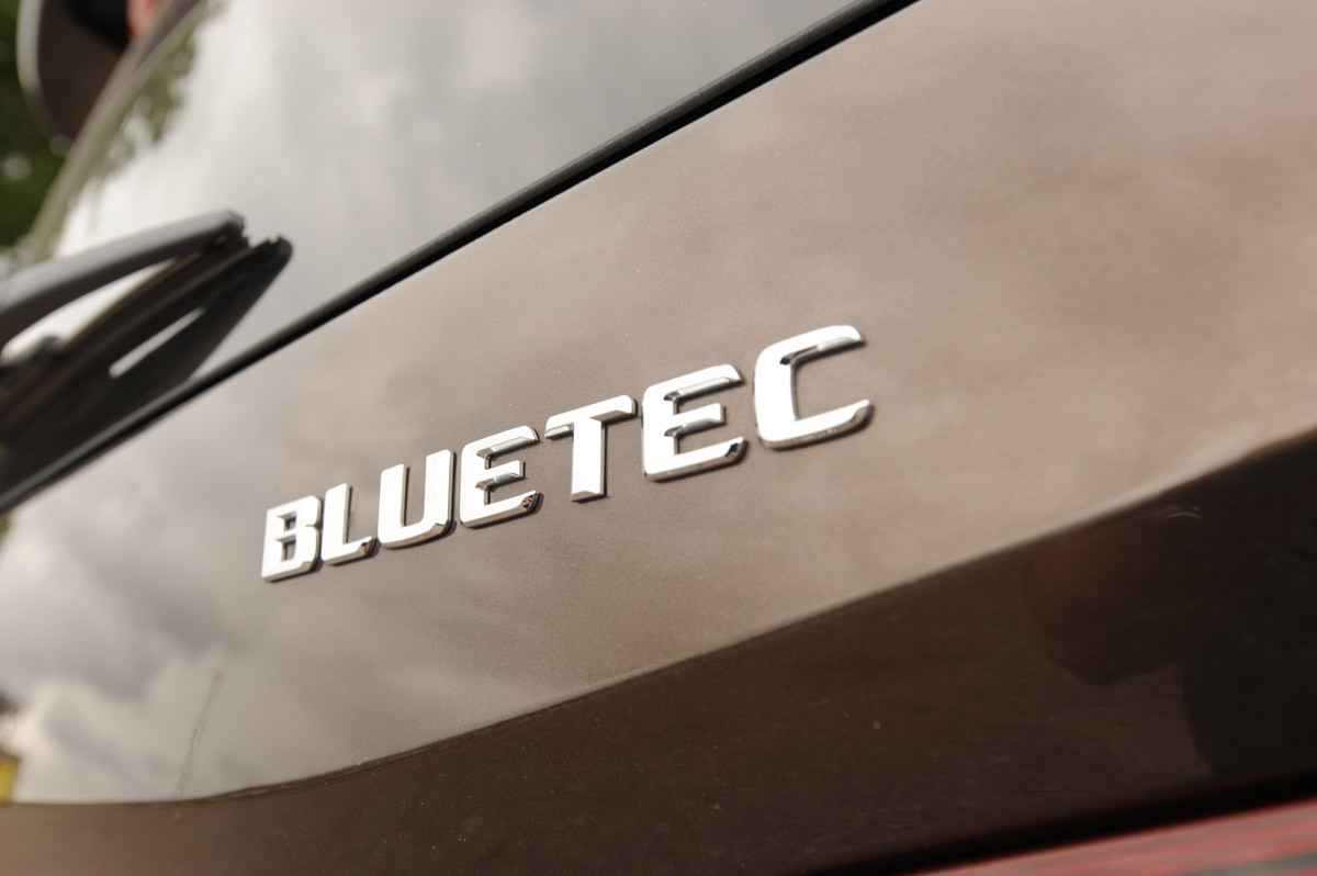 Mercedes ML 250 Bluetec Sport badge