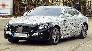 Mercedes S-Class Coupe front side