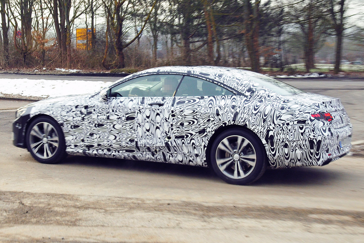 Mercedes S-Class Coupe rear side