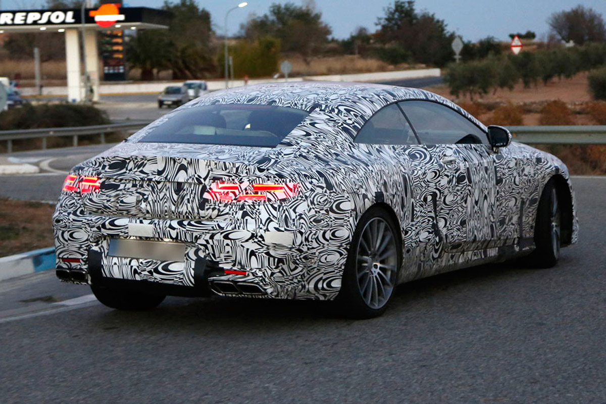Mercedes S-Class Coupe AMG rear quater