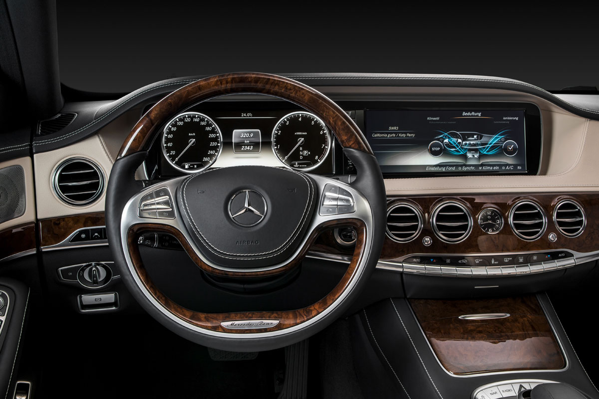 Mercedes S-Class steering wheel